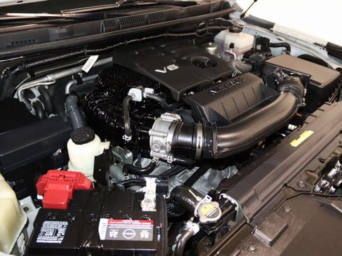 Used 2022 Nissan Frontier SV image 74