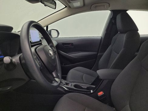 Used 2022 Toyota Corolla LE image 17