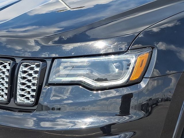 Used 2020 Jeep Grand Cherokee Altitude AWD/4WD image 9