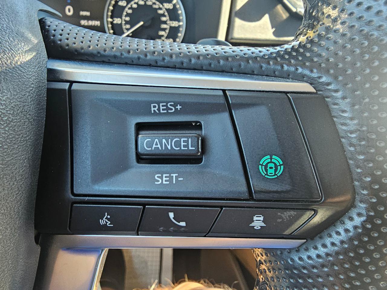 Used 2022 Mitsubishi Outlander SE AWD/4WD image 35