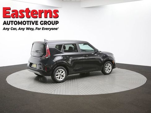 Used 2023 Kia Soul LX w/ Option Group 015 image 38