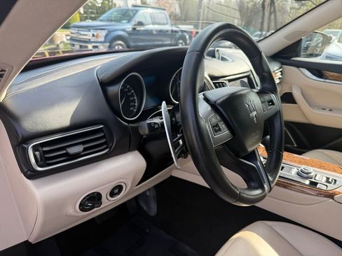 Used 2017 Maserati Levante S image 12