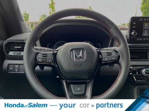 New 2025 Honda Pilot TrailSport image 23