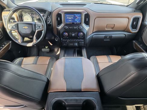 Used 2023 Chevrolet Silverado 3500 High Country AWD/4WD image 12