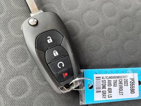 Used 2022 Chevrolet Trax LS w/ Tint and Cruise Package image 21