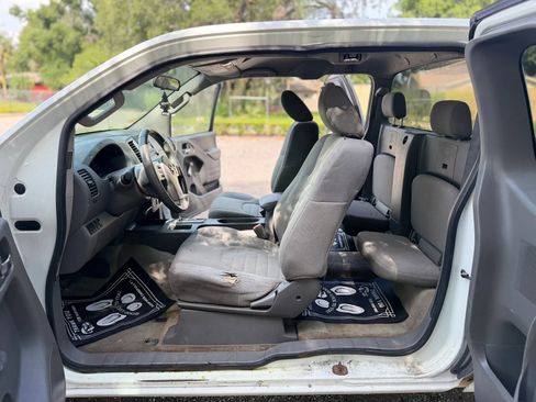 Used 2016 Nissan Frontier S RWD image 4