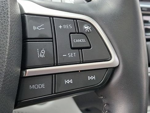Used 2022 Toyota Highlander Platinum AWD/4WD image 23