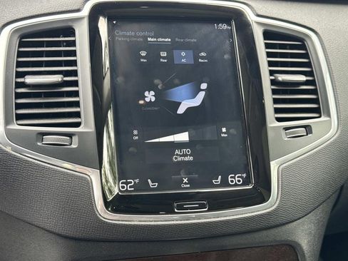 Used 2019 Volvo XC90 T6 Momentum w/ Advanced Package image 5
