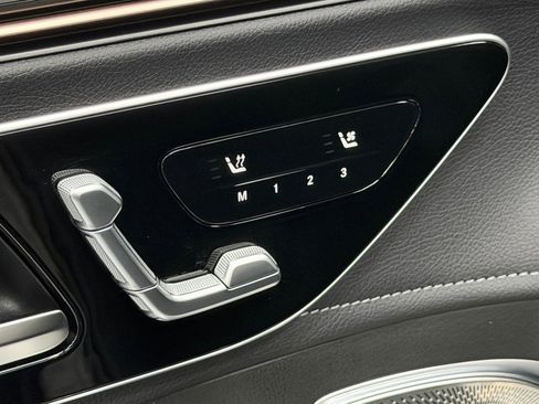 Used 2025 Mercedes-Benz EQE 350+ SUV image 21