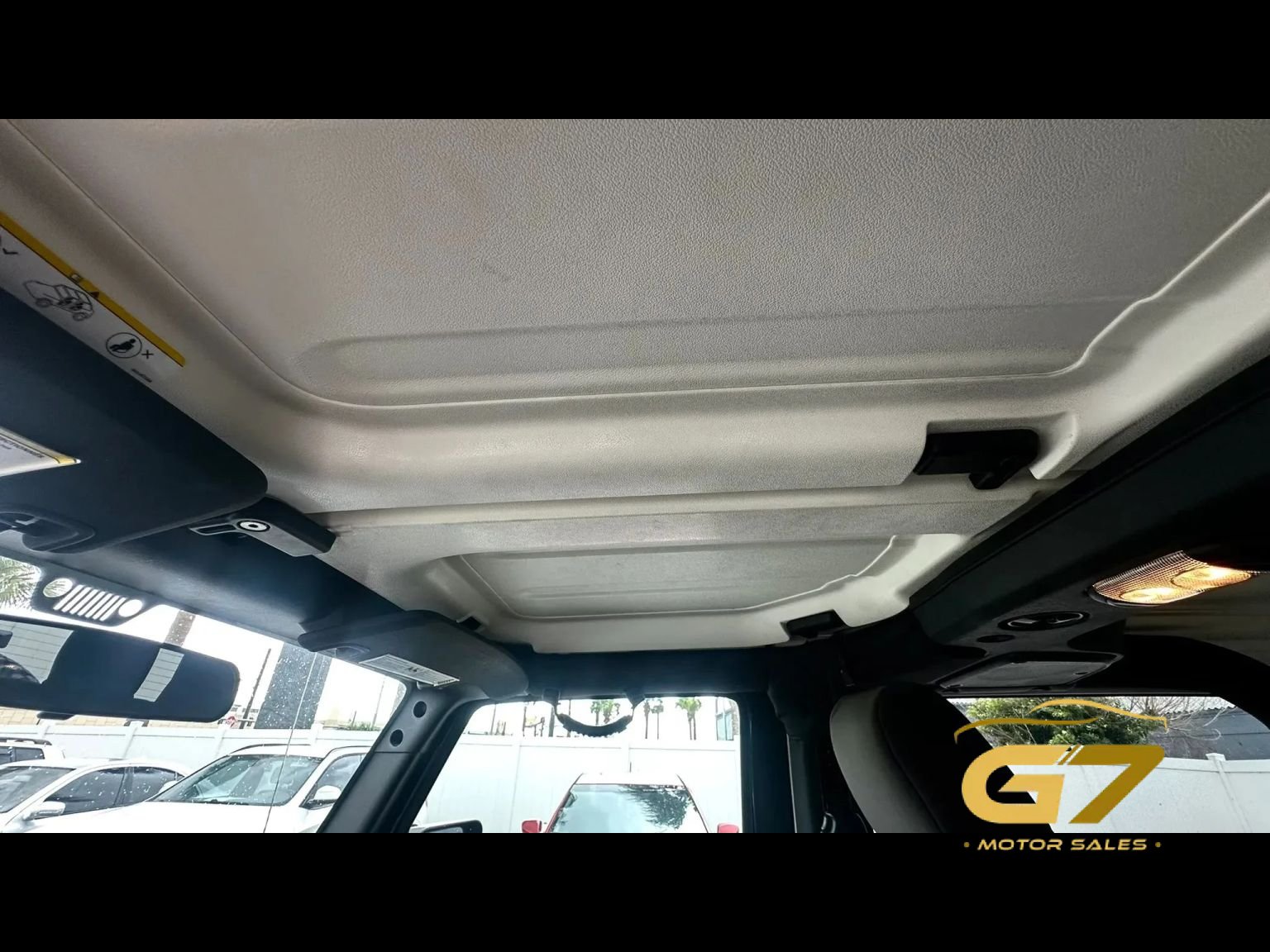 Used 2018 Jeep Wrangler Sport AWD/4WD image 13