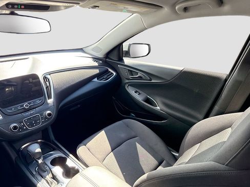 Used 2024 Chevrolet Malibu LT FWD image 22