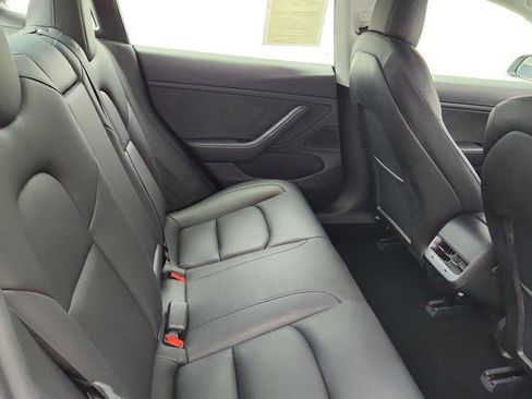 Used 2020 Tesla Model 3 Long Range AWD/4WD image 28