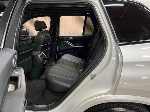 Used 2019 BMW X5 xDrive50i w/ M Sport Package AWD/4WD image 81