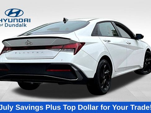 Used 2026 Hyundai Elantra Sport FWD image 8