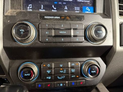 Used 2019 Ford F150 Raptor w/ Equipment Group 802A Luxury AWD/4WD image 26