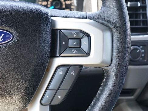 Used 2017 Ford F150 Lariat AWD/4WD image 16