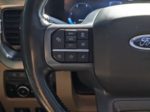 Used 2023 Ford F450 Lariat w/ Lariat Ultimate Package image 26