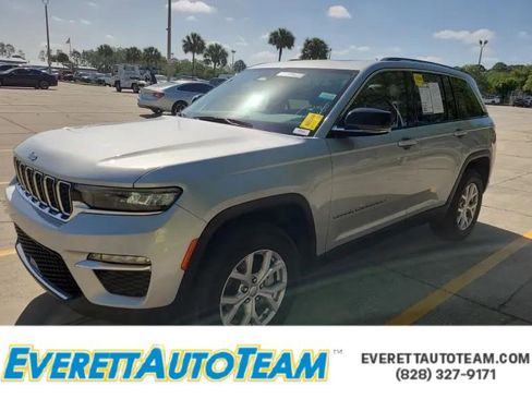 Used 2022 Jeep Grand Cherokee Limited image 1