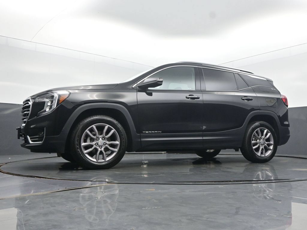 Used 2024 GMC Terrain SLT AWD/4WD image 50