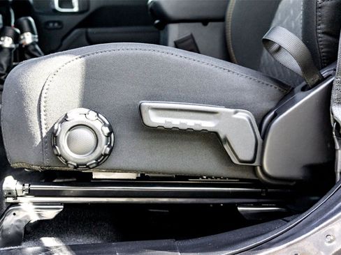 New 2025 Jeep Gladiator Mojave w/ Dual Top Group image 8