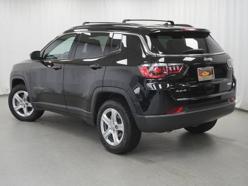 Certified 2023 Jeep Compass Latitude image 14