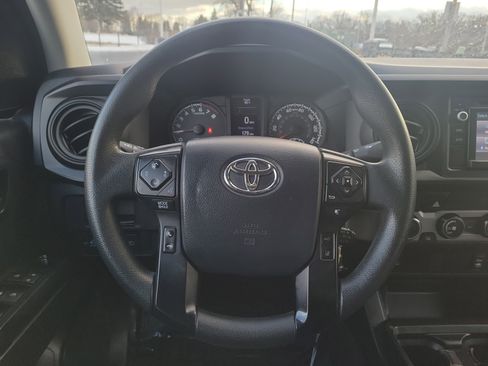 Certified 2019 Toyota Tacoma SR w/ SR Convenience Package image 19