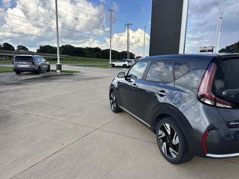 Certified 2023 Kia Soul GT-Line FWD image 15
