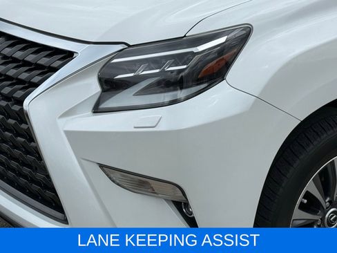 Used 2020 Lexus GX 460 Luxury w/ Off Road Package AWD/4WD image 17