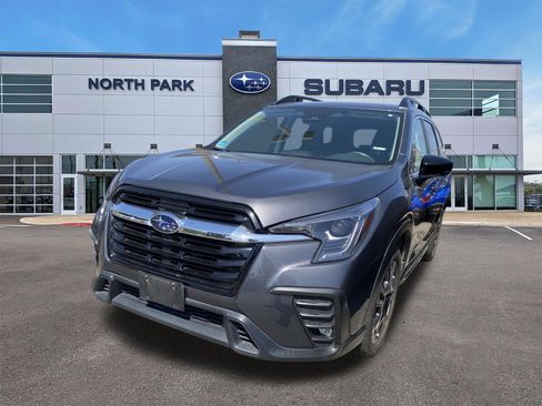 Used 2024 Subaru Ascent Limited AWD/4WD image 2