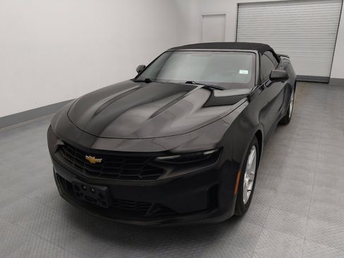Used 2020 Chevrolet Camaro LT image 15
