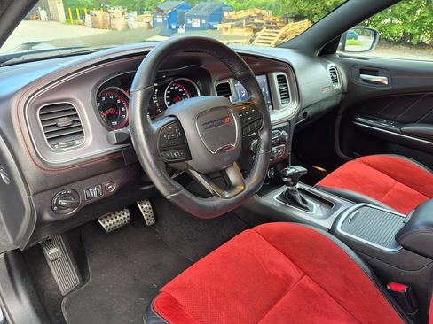 Used 2023 Dodge Charger Scat Pack RWD image 15