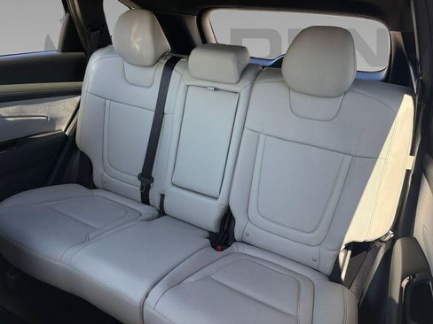 New 2026 Hyundai Tucson Limited FWD image 36