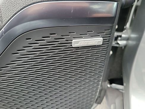 Used 2025 GMC Acadia AT4 image 24