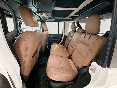 Used 2023 Jeep Wrangler Unlimited Sahara w/ Cold Weather Group image 21