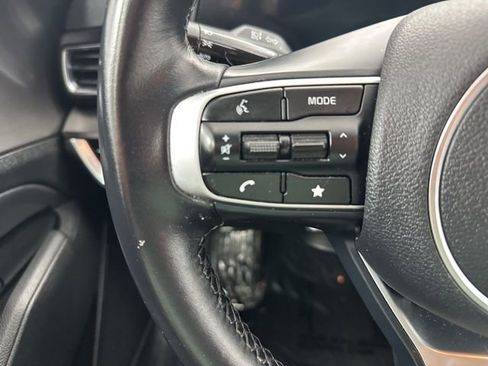 Used 2024 Kia Sportage EX AWD/4WD image 14