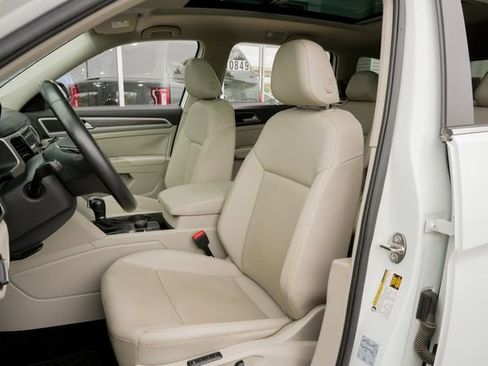 Used 2019 Volkswagen Atlas SEL image 20