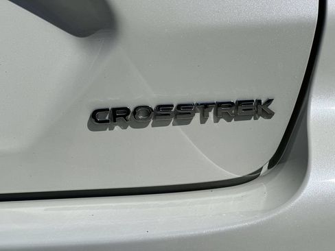 Used 2024 Subaru Crosstrek 2.0i Premium AWD/4WD image 46