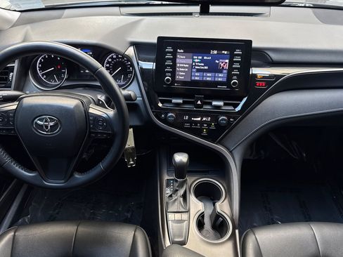 Used 2023 Toyota Camry SE FWD image 27