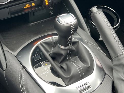 New 2025 MAZDA MX-5 Miata Grand Touring w/ Weather Package image 20