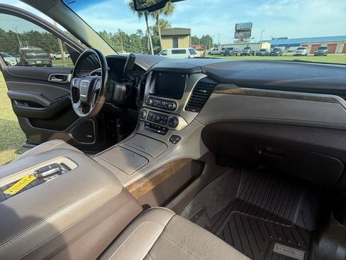 Used 2018 GMC Yukon Denali w/ Open Road Package RWD image 8