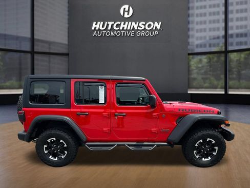 Used 2024 Jeep Wrangler Unlimited Rubicon w/ Technology Group AWD/4WD image 8