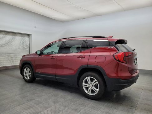 Used 2018 GMC Terrain SLE w/ Driver Convenience Package image 3