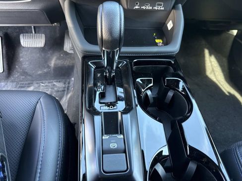 New 2026 Subaru Forester Limited image 32