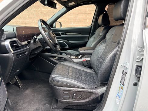 Used 2023 Kia Telluride SX X-Line AWD/4WD image 12