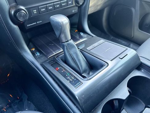 Used 2022 Lexus GX 460 Premium w/ Premium Package AWD/4WD image 30