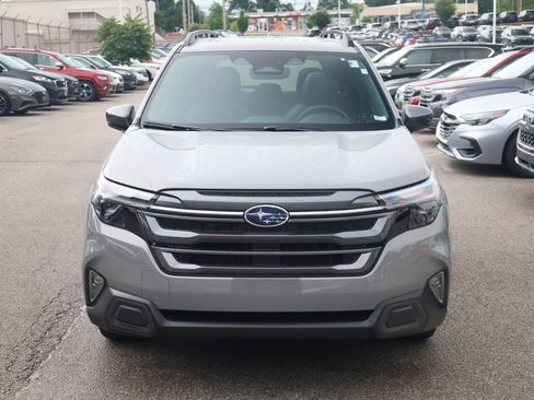Used 2026 Subaru Forester Limited AWD/4WD image 4
