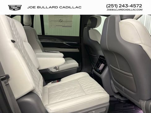 New 2026 Cadillac Escalade IQ Sport 1 w/ LPO, Floor Liner Package image 21