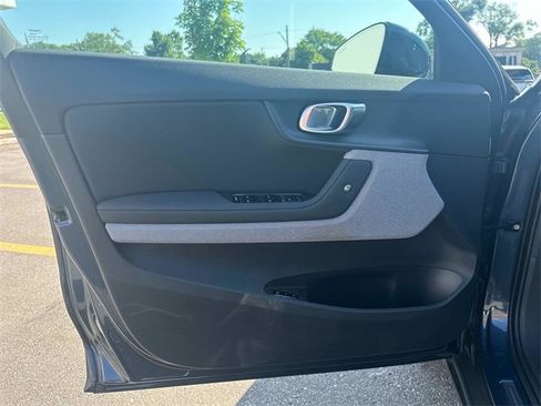 Used 2022 Polestar Polestar 2 w/ Pilot Package image 9