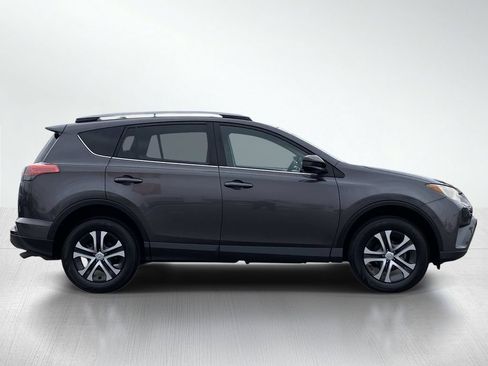 Certified 2017 Toyota RAV4 LE w/ Carpet Mat Package FWD image 10