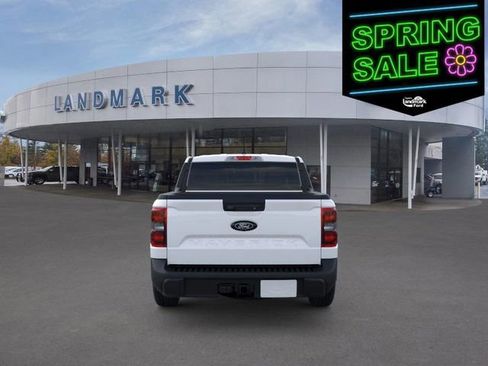 New 2025 Ford Maverick Lariat w/ Black Appearance Package image 5
